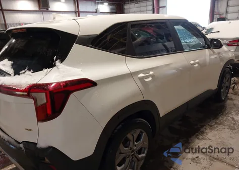 2024 Kia Seltos Lx z USA, uszkodzony, nr VIN KNDEPCAA6R7518144